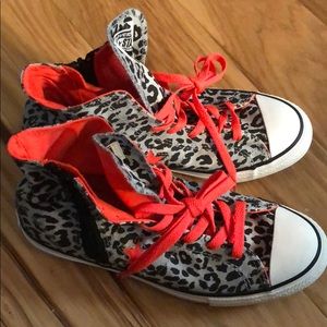 Converse One Star shoes Never worn!